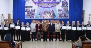Pj Wako Buka Kegiatan Seminar Character Building Based of Minset Change