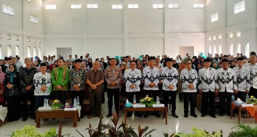 Puncak Peringatan HUT ke-79 PGRI