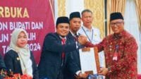 Dr Bahri, S.STP, M.Si PJ Bupati Hadir Rapat Pleno Penetapan Paslon Bupati dan Wakil Bupati Sarolangun Terpilih