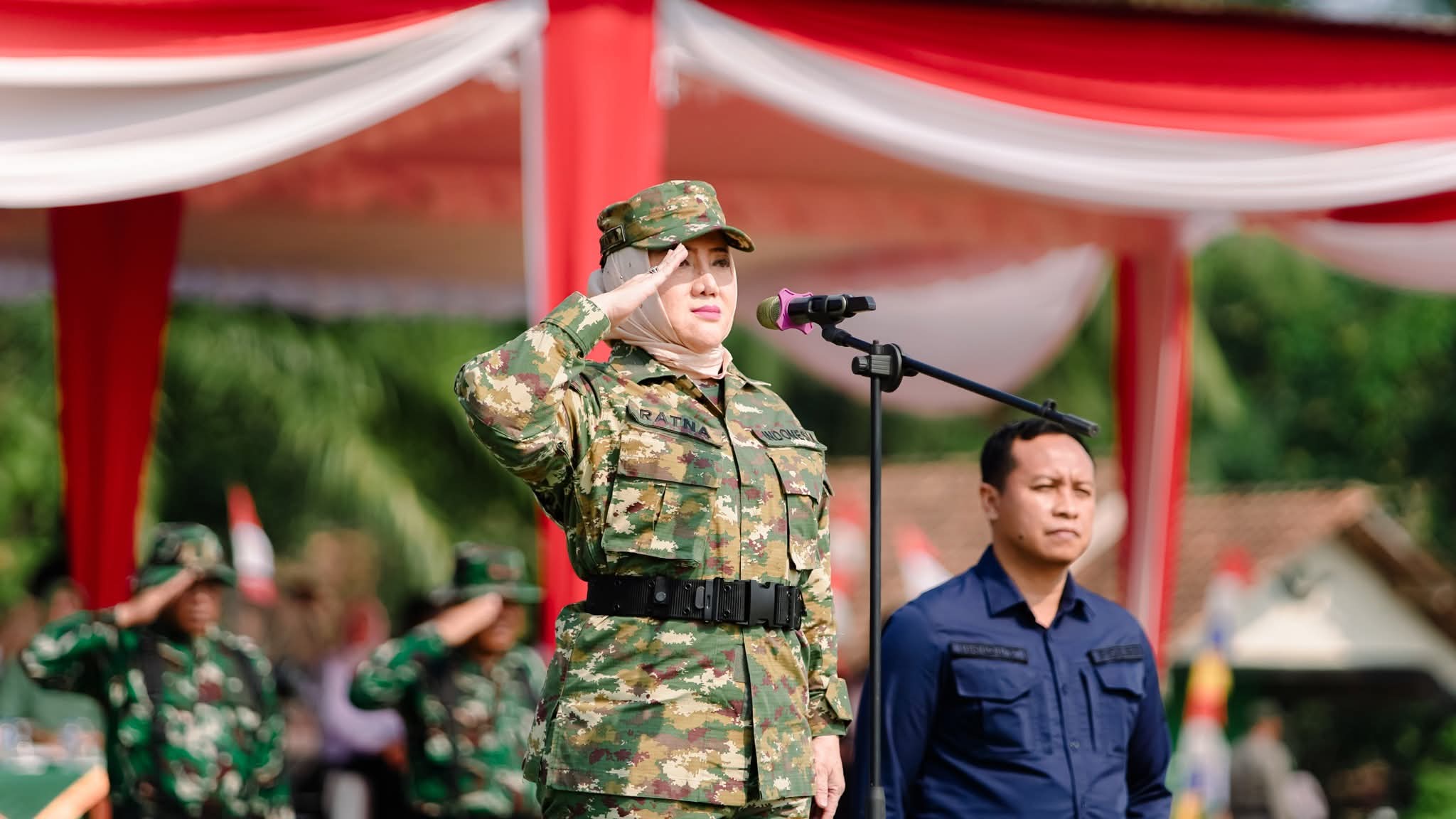 Bupati Hj. Ratna Machmud Menjadi Inspektur Upacara Pembukaan TMMD ke-125