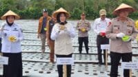 Dukung Program Ketahanan Pangan, Wakapores Pagaralam Kompol Wahyu Prasetyo Hadiri Penanaman Bawang Merah
