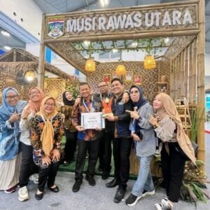 Musi Rawas Utara Raih Juara Stand Kreatif di Apkasi Otonomi Expo 2025