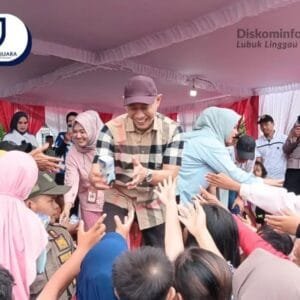 HUT ke-80 RI Pemkot Lubuklinggau Adakan Lomba Panjat Pinang dan Gratiskan PBB