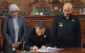 Paripurna Penetapan Propemperda 2026 Penandatanganan Persetujuan Bersama Wali Kota dan DPRD Lubuklinggau 